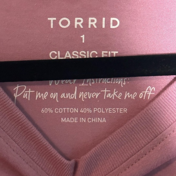 NWT classic fit strawberry Torrid tee - Picture 4 of 5